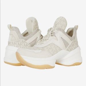 Michael Kors Olympia trainers